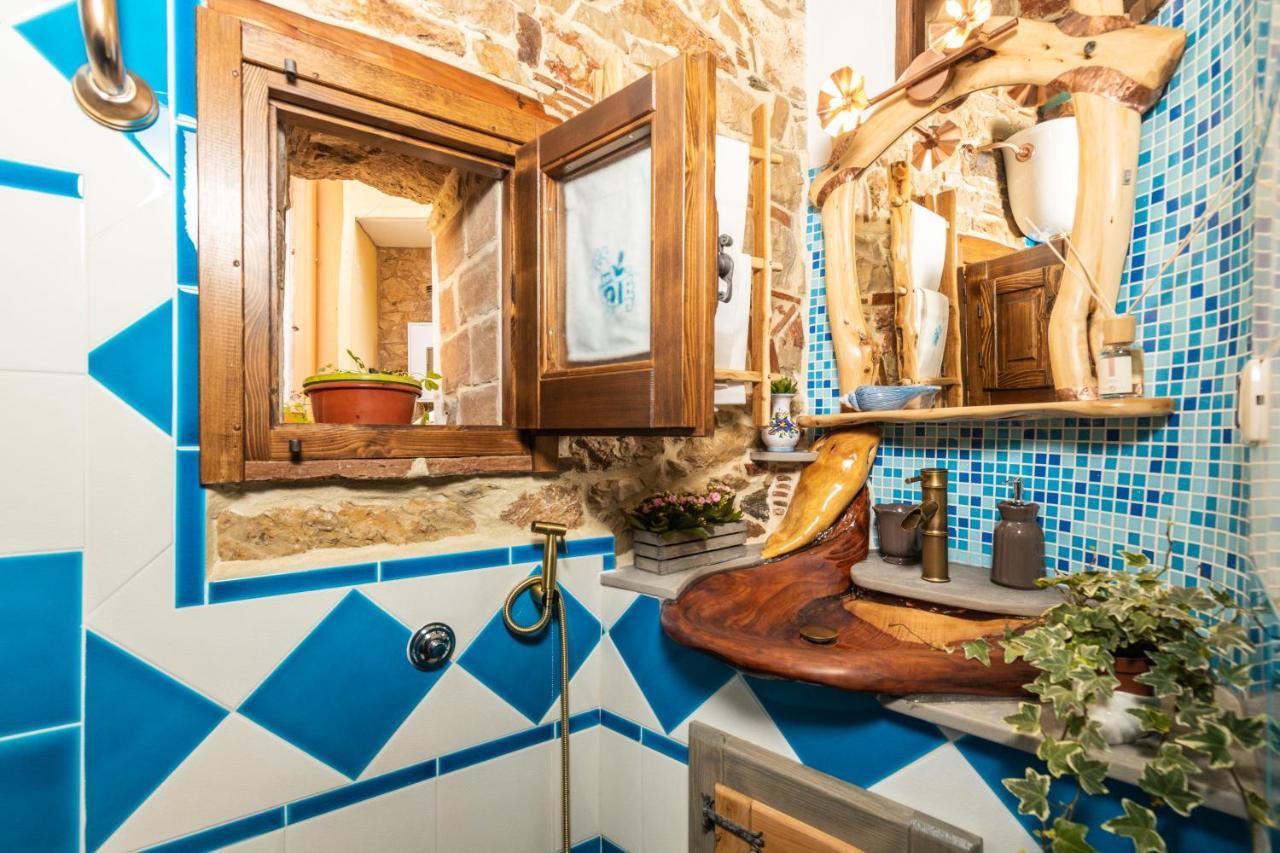Appartement Sa Dommu De Su Maistru 'e Linna_sa Mola_ Baunei